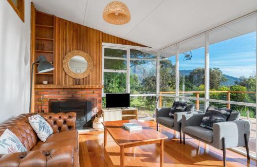 Coles Bay House | Discover Family-Friendly Comfort at Loma Talo - 4 Stars