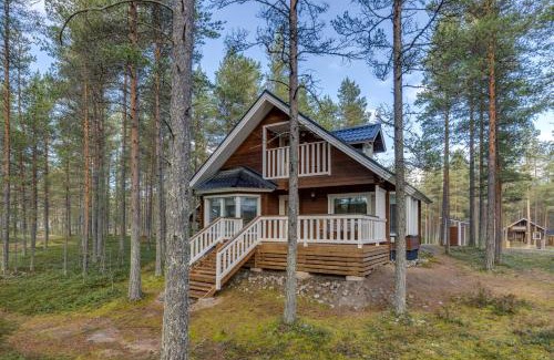 Kalajoki Ski Chalet | Elegant Tapola: Pet-Friendly Hotel with Oceanfront Views