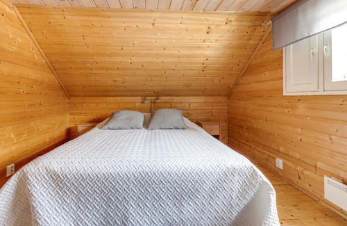 Kalajoki Ski Chalet | Elegant Tapola: Pet-Friendly Hotel with Oceanfront Views