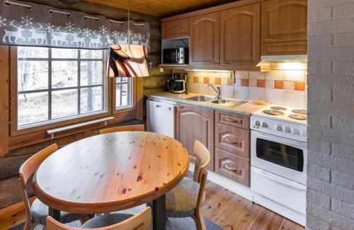 Kittila House | Experience Lomaperä: Top-Rated Lake View Spa Retreat
