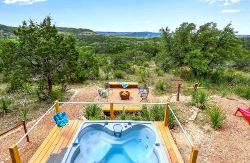 Wimberley House | Unforgettable Lomax Lookout: Perfect for Families