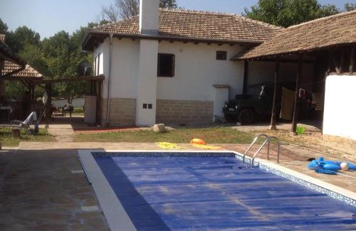 Lomtsi House | Family-Friendly Retreat at Lomtsi Popovo, Targovishte