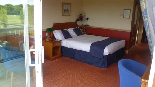 St Michaels House | Discover London Beach Country Hotel & Golf Club Experience
