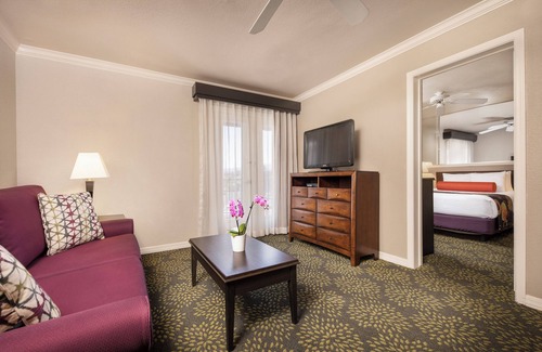 Lake Havasu City Resort | London Bridge Resort - One Bedroom Suite