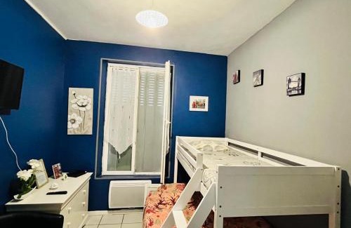 La Fere Apartment | Budget-Friendly London City: Pet and Child Friendly Stays