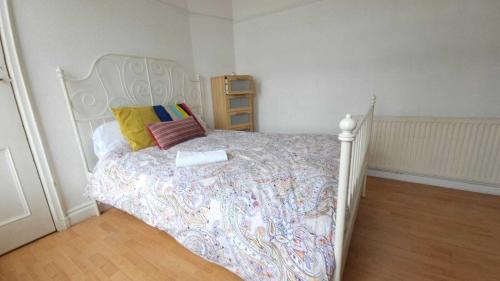 Edgware Apartment | Convenient London Edgware Station Apartment for Your Stay