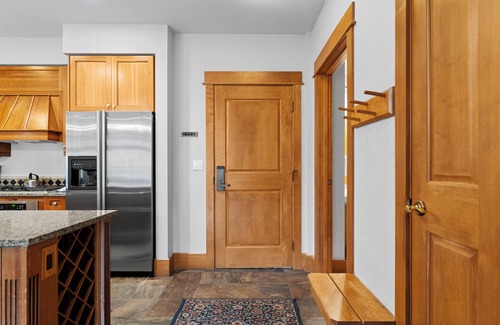 River Run Apartment | Discover Lone Eagle #3017: Pools, Spa & Family-Friendly Fun