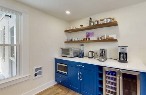 Bath House | Explore Lone Pine Cottage Maine: Pet-Friendly & Oceanfront