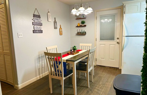 McAllen Apartment | Top-Rated Family Getaway at Lone Star Lodge