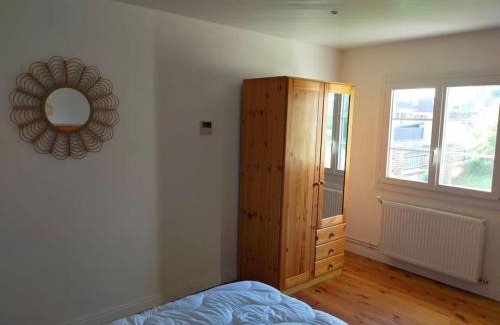 Vauchelles-les-Quesnoy House | Family-Friendly Longère for 10 with Perfect Guest Rating