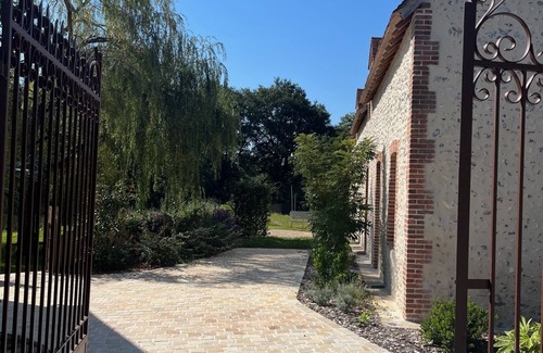 Lion-en-Sullias House | Discover Longère Rénovée with Pool & Spa in Sologne