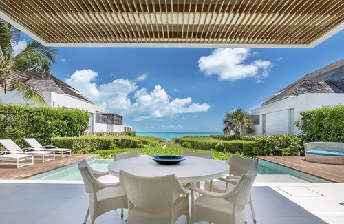 Long Bay Villa | Top-Rated Long Bay Beach Club with Ocean View & Spa