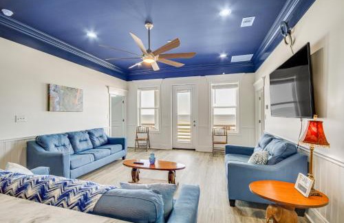 Long Beach House | Beachfront Getaway in Long Beach with Scenic Views