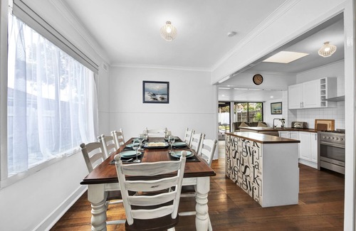 Seaford House | Long Island Beach House: Walk to the Ocean with Free Wi-Fi