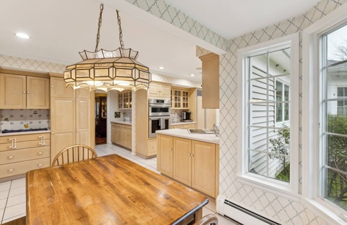 Huntington House | Relaxing Long Island Estate with Heated Pool Near Manhattan