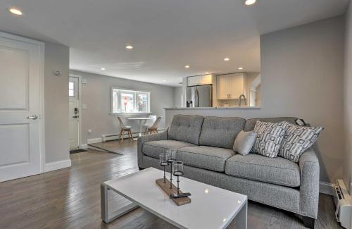 Bellmore House | Prime Long Island Home Steps from Beaches and Golf
