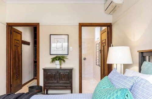 Frankston House | Long Island - Pool, Walk to Beach