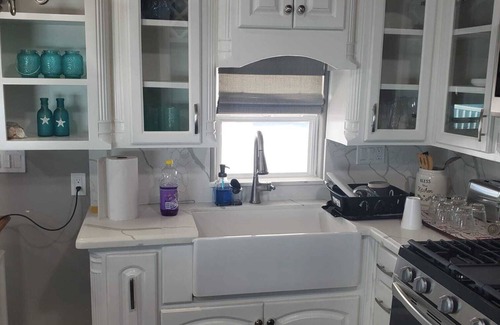 Port Isabel Resort | Discover Long Island Village Retreat with Exciting Activities
