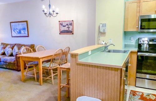 Stratton Mountain House | Relaxing Long Trail House Condos with Pool & Hot Tub