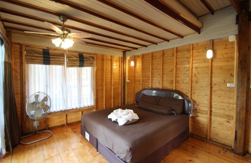 Satun House | Oceanfront Getaway at Longbay Lipe - Guest Rated 8/10