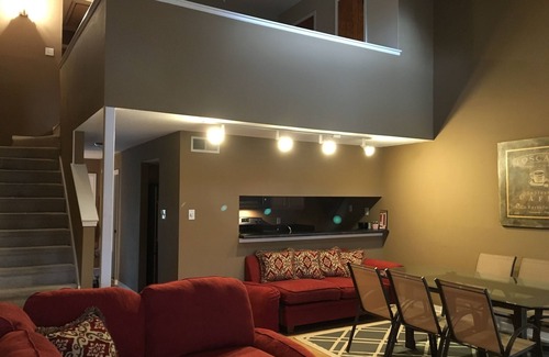 Slidell Condo | Scenic 3 Bedroom Waterfront Getaway with Boat Slip Access