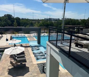 McNeil Apartment | Longhorn