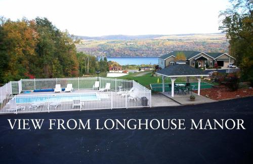 Town of Reading Bed & Breakfast | Exceptional Longhouse Manor B&B: Pool, Hot Tub & Breakfast