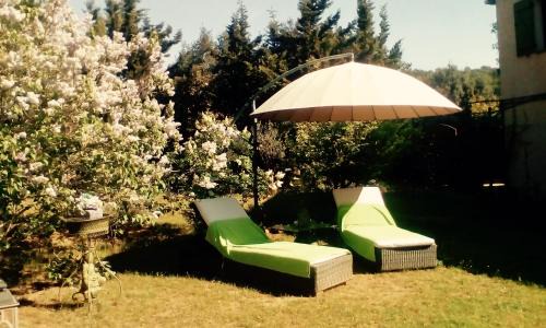 Sillans-la Cascade Bed & Breakfast | Discover Longo Maï: Oceanfront Retreat with Great Amenities