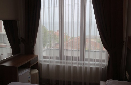 Igneada Hotel | Budget-Friendly Longoz Hotel with Ocean View & Breakfast