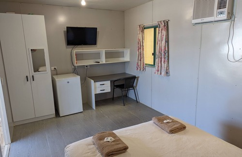 Longreach Hotel | Discover Longreach Outback Adventures with Family-Friendly Perks