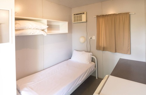 Longreach Hotel | Discover Longreach Outback Adventures with Family-Friendly Perks