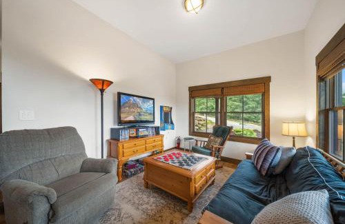 Boone House | Longview Cabin