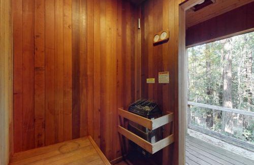 Sea Ranch House | Discover Longwell House: Family-Friendly with Pool & Hot Tub