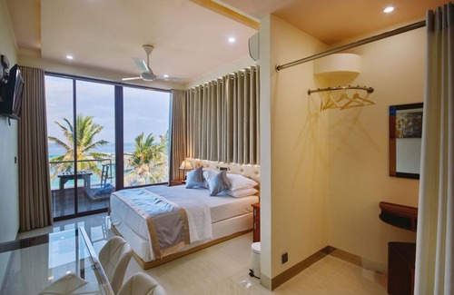 Hulhumale Hotel | Discover Lonuveli: Family-Friendly Stay with Great Amenities