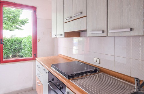 Botricello Apartment | Experience Breathtaking Countryside Views in Our Apartment