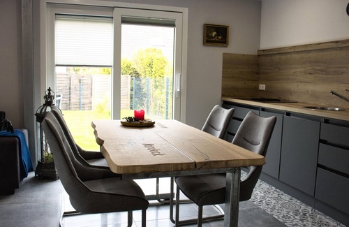 Berumbur House | Explore Nordeck: Pet-Friendly Vacation Cottage Awaits You