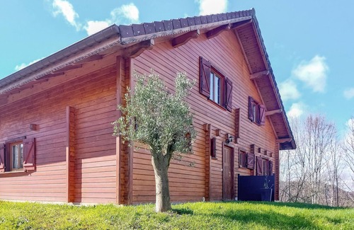 Anould House | Experience an Authentic Wooden Chalet with Hot Tub Bliss