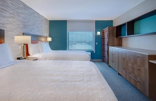 Garden Grove Hotel | Discover Relaxing Units with Free Breakfast & Pet-Friendly Perks