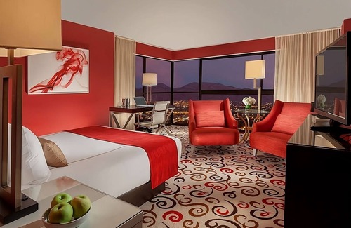 Downtown Las Vegas Hotel | Discover Comfort: City View Units with Pool and Free Parking