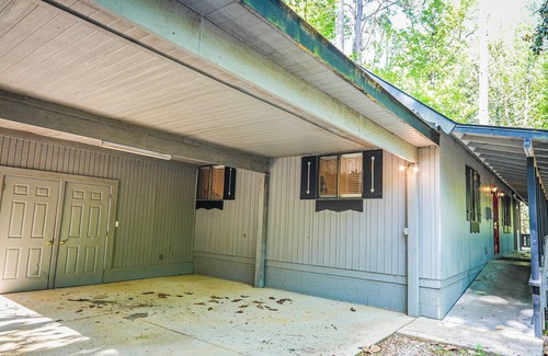Pine Mountain Ski Chalet | Family-Friendly Chalet with Pool and Meeting Room Options