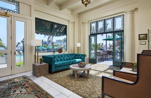 Coronado Hotel | Discover 2 Units Near USS Midway with Pool & Parking!