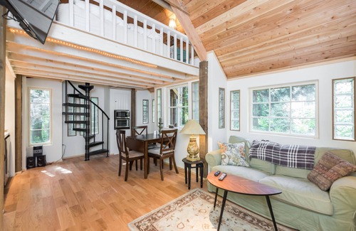 Point Roberts Cottage | Relax Amidst Nature: Views of a 250 Acre Park