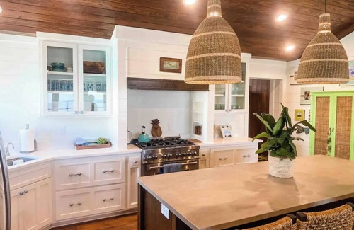 Alligator Point House | Discover a Hidden Gem with Ocean Views and Pet-Friendly Perks