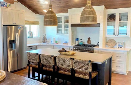 Alligator Point House | Discover a Hidden Gem with Ocean Views and Pet-Friendly Perks