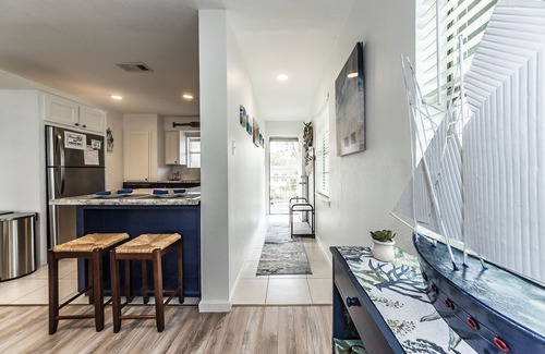 Clear Lake Shores House | Family-Friendly Retreat at Casa Verde with Ocean Views
