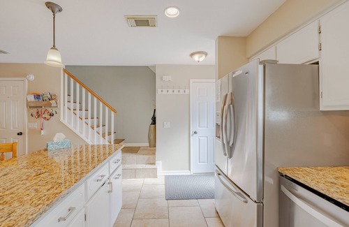 Panama City Beach House | Exclusive 15% Off for August Stay - Book Your Ocean View Room!