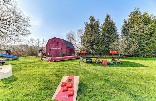 Scottsburg House | Relaxing Loon Lake Retreat with Private Dock & Spa