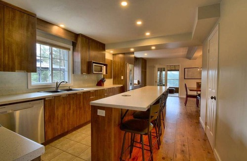 French River Cottage | Experience Loon Lookout: Waterfront Cottage with Sauna & Views
