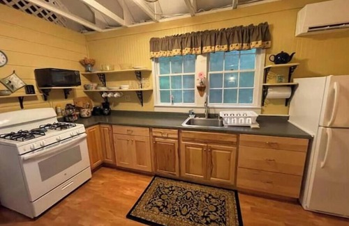 Surry Cottage | Loon Sound Cottage, On the Water