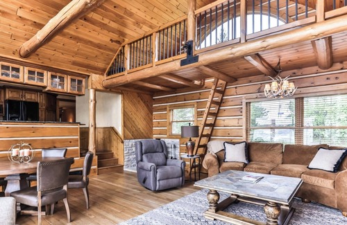 Minocqua House | Loons Cove on Lake Minocqua